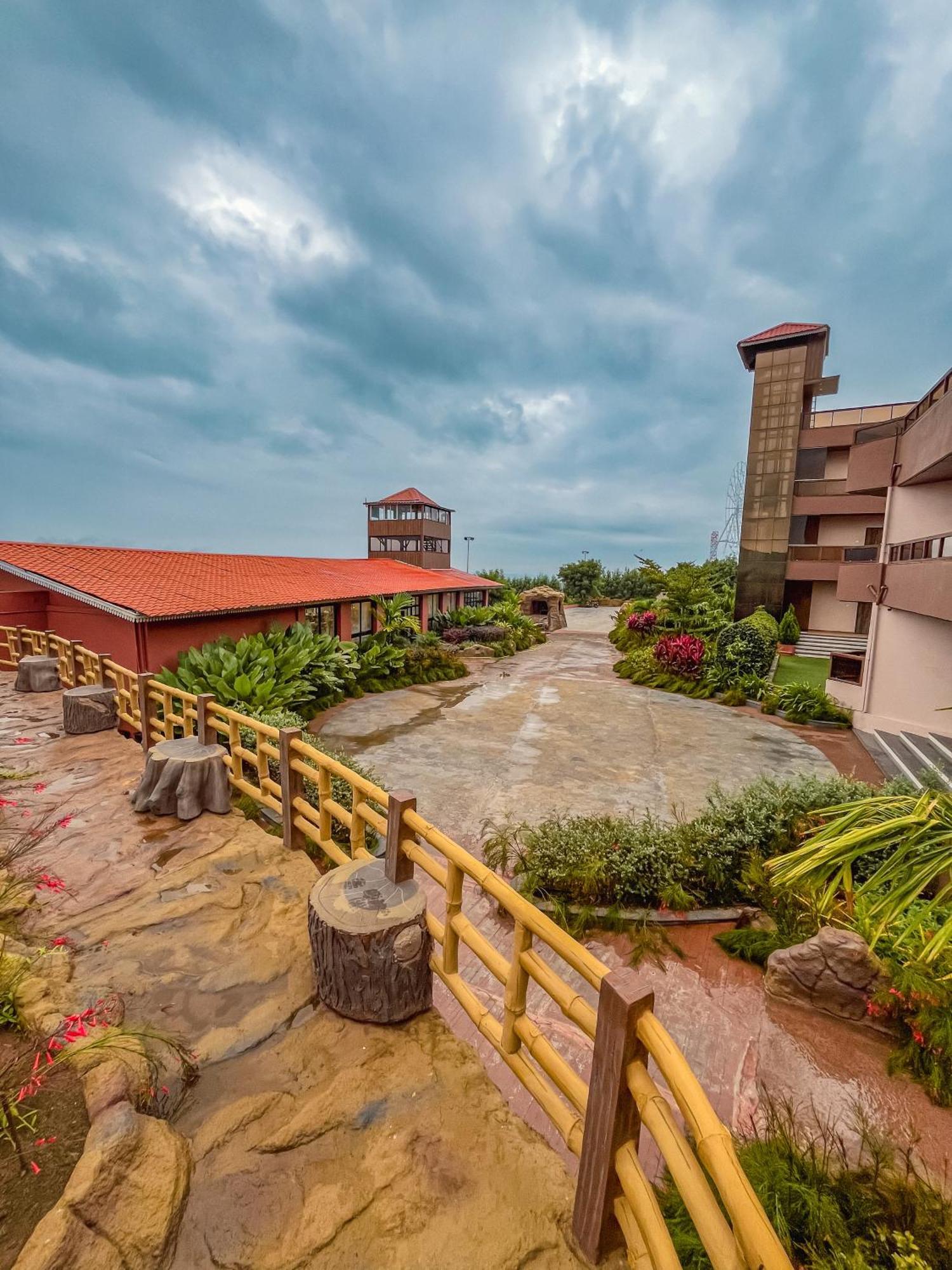Regenta Bharti Amusement & Adventure Resort Pune, Urulikanchan Uruli Kānchān المظهر الخارجي الصورة