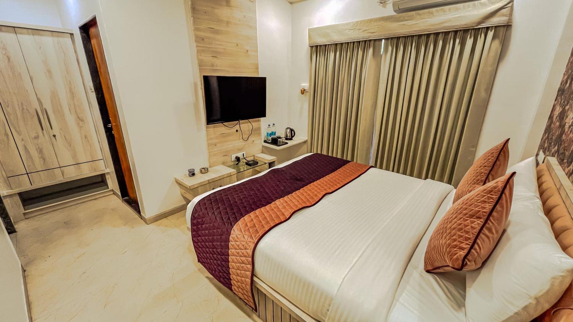 Regenta Bharti Amusement & Adventure Resort Pune, Urulikanchan Uruli Kānchān المظهر الخارجي الصورة